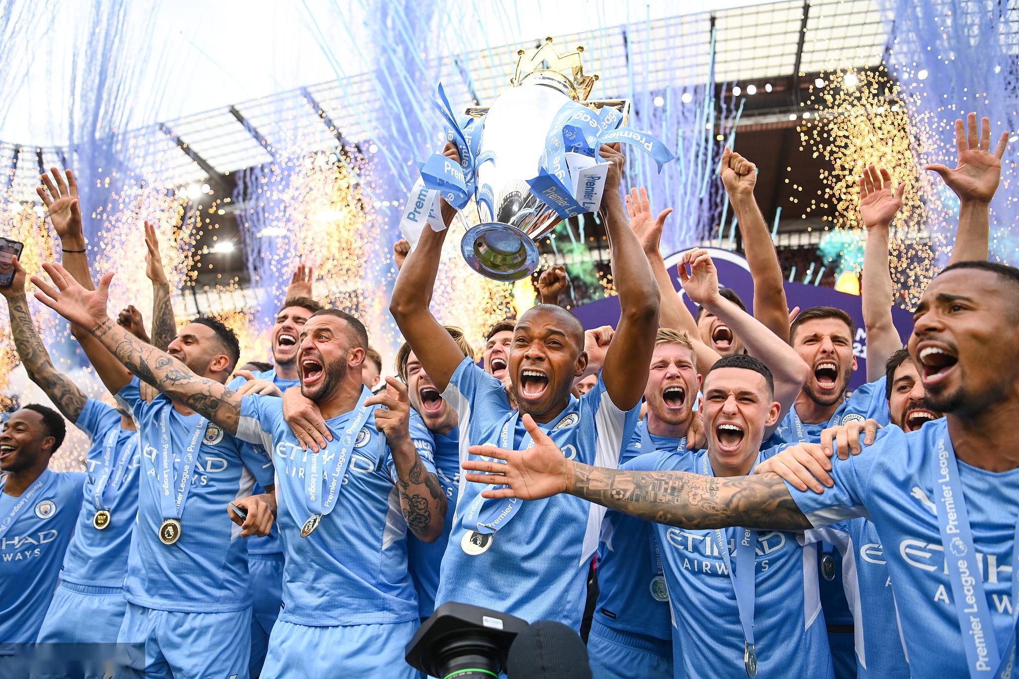 杰出球员 杰出球员