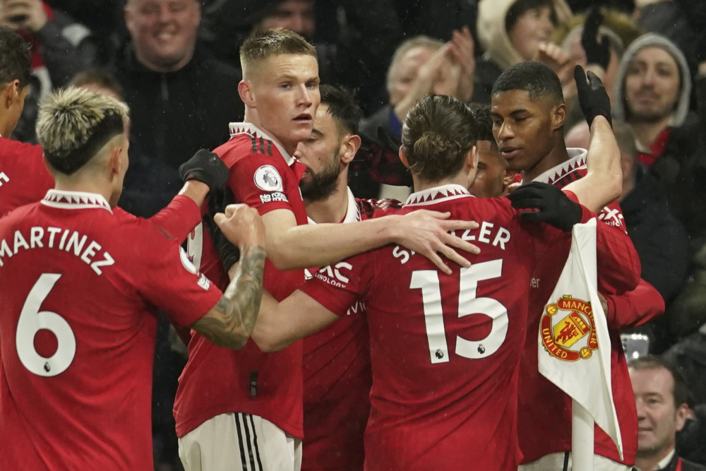 吉扛起了進 吉扛起了進